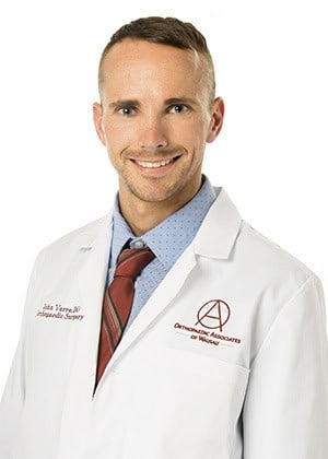 Jon Verre headshot
